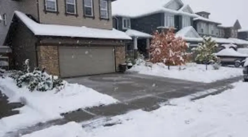 Commercial snow management services in Thornton Colorado